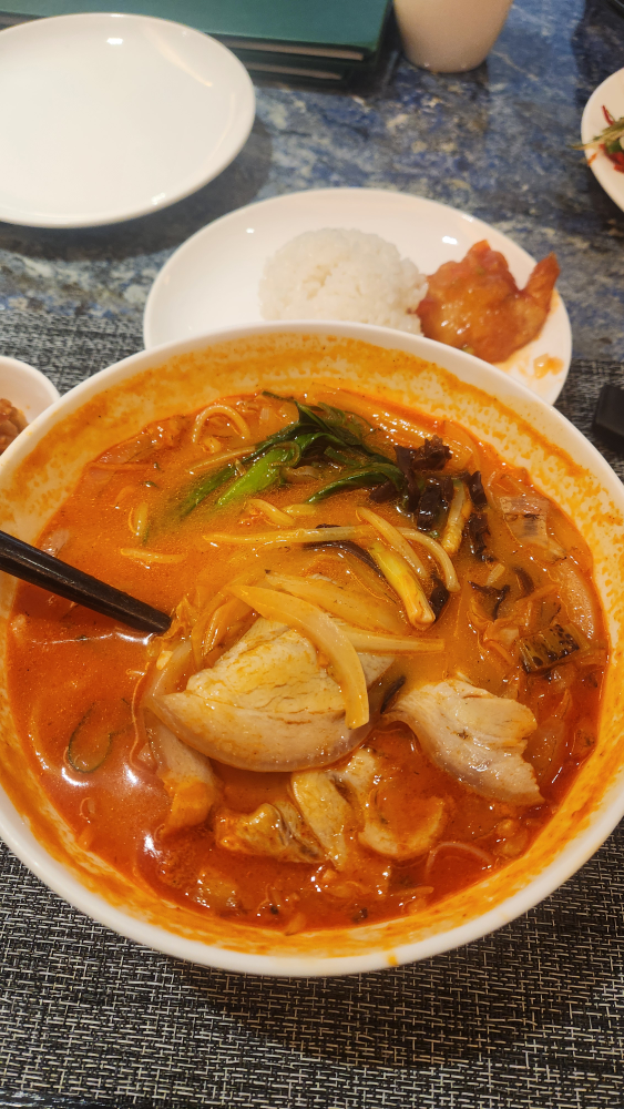 Hwarangmalli (화락만리) 2