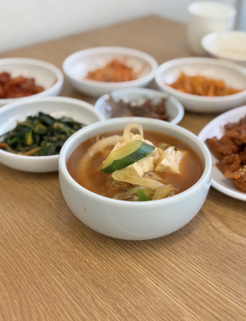 Gwanaksikdang (관악식당) 1
