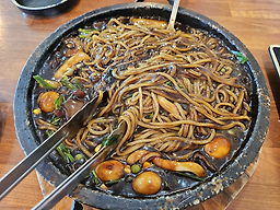 Mujinjeongdoljjajang (무진정돌짜장) 3