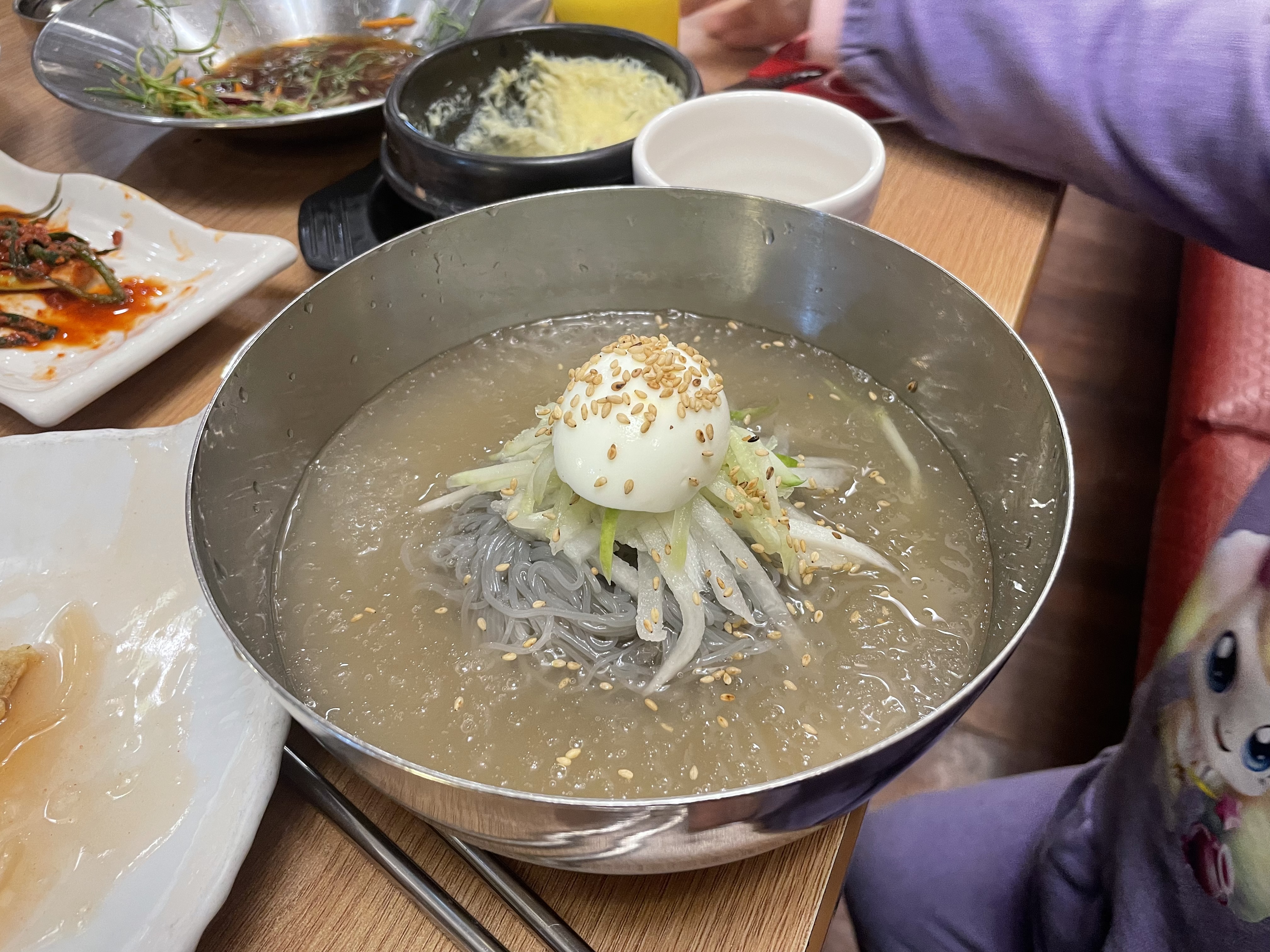 Jisanheukdon (지산흑돈) 3