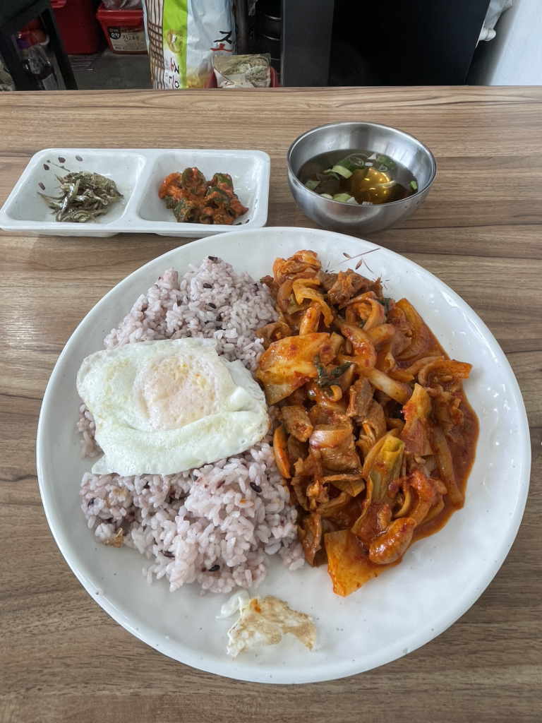 Oasiseugimbap (오아시스김밥) 1