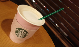 스타벅스 홍대역점 사진 5