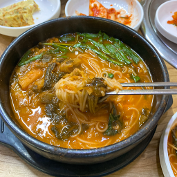 153한탄강민물매운탕 사진 2