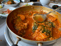강변식당 1