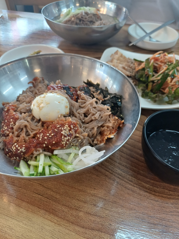 Ipomakguksu (이포막국수) 1