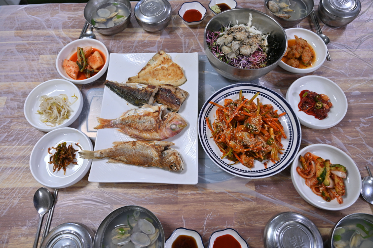 Yonggungttukbaegi 4