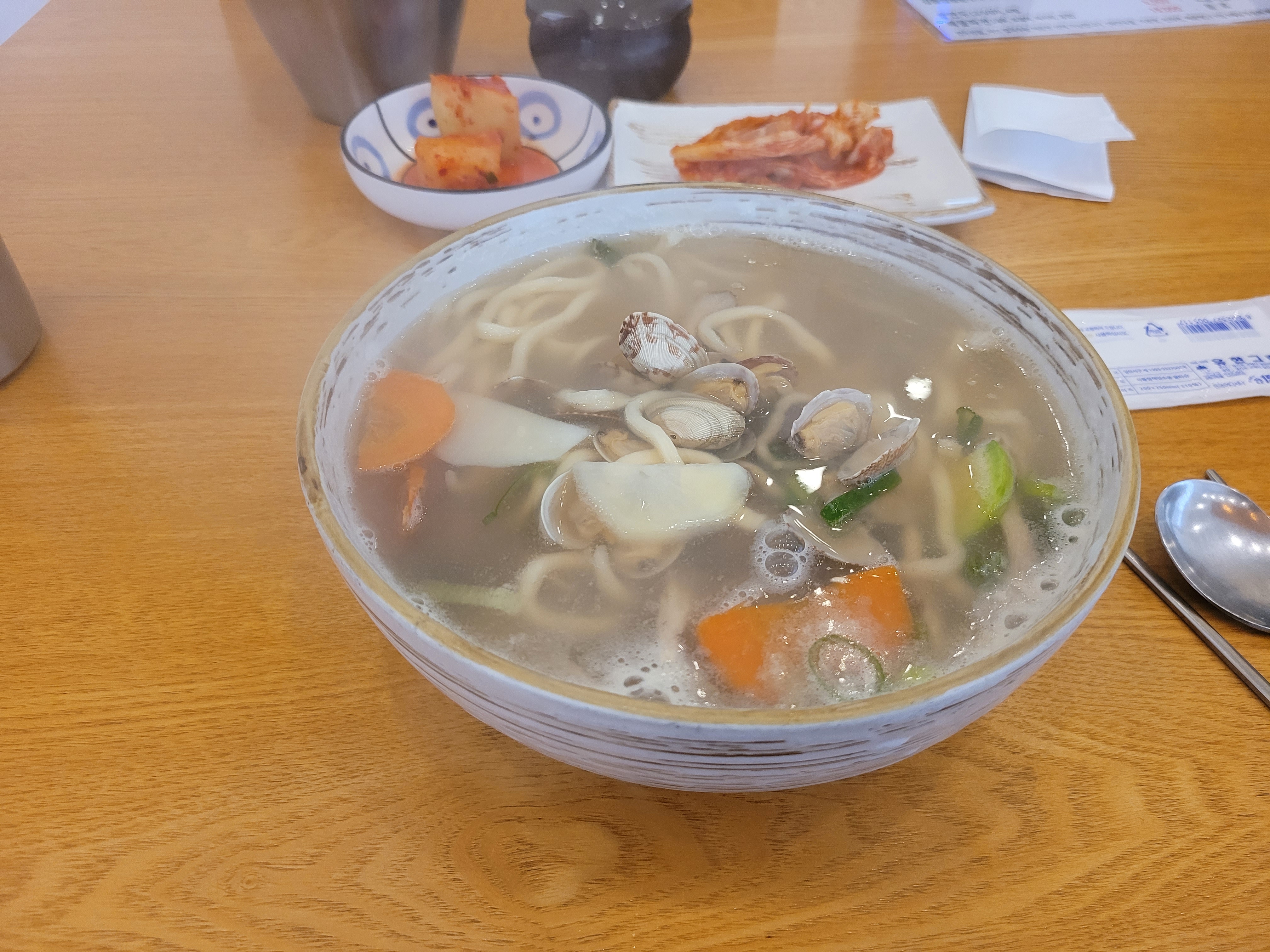 유가네칼국수 2