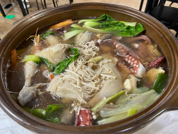 Daecheongamasothaesintang (대천가마솥해신탕) 1