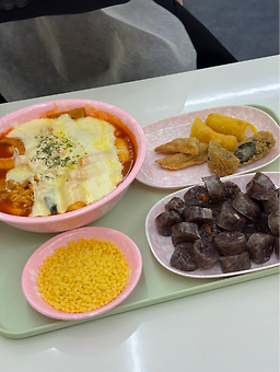 Seutellatteokbokigyeongbukgumiindongjeom (스텔라떡볶이경북구미인동점) 1