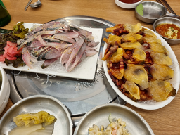 속초오징어어시장 강남역점 사진 4