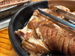 Taeneunggolgalbi (태능골갈비) 1