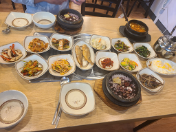 Geumjeonggadeun (금정가든) 1
