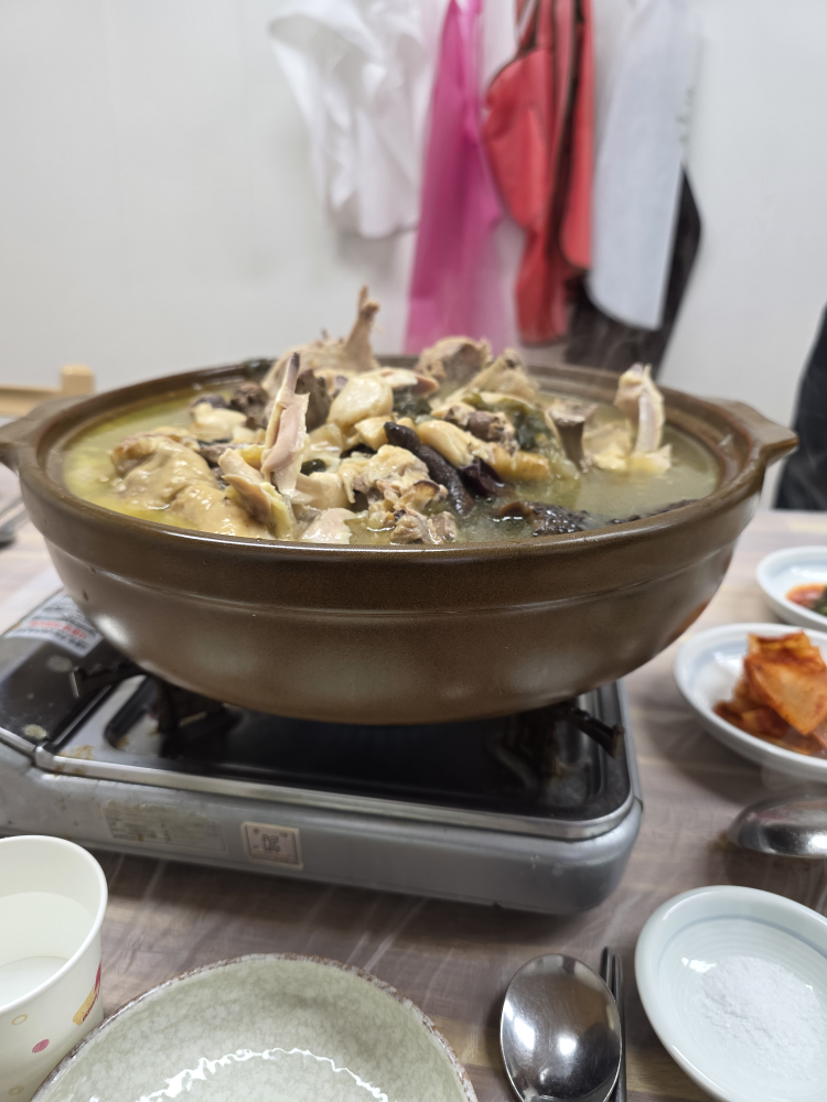 Jinmihoegwan (진미회관) 2