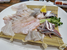Kkolkkakhoe (꼴깍회) 2