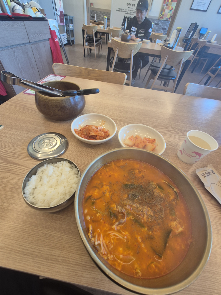 Hanchonseolreongtang (한촌설렁탕) 3