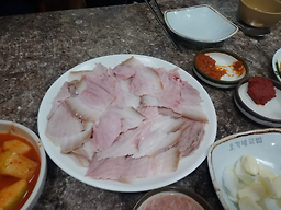 오가네국밥 1