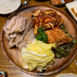 하늘호수보쌈족발 6