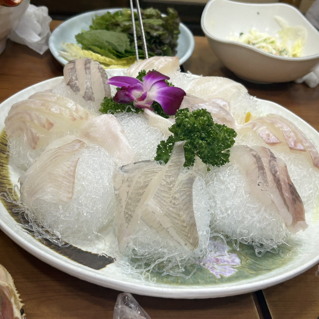 Gadeokdo (가덕도) 1