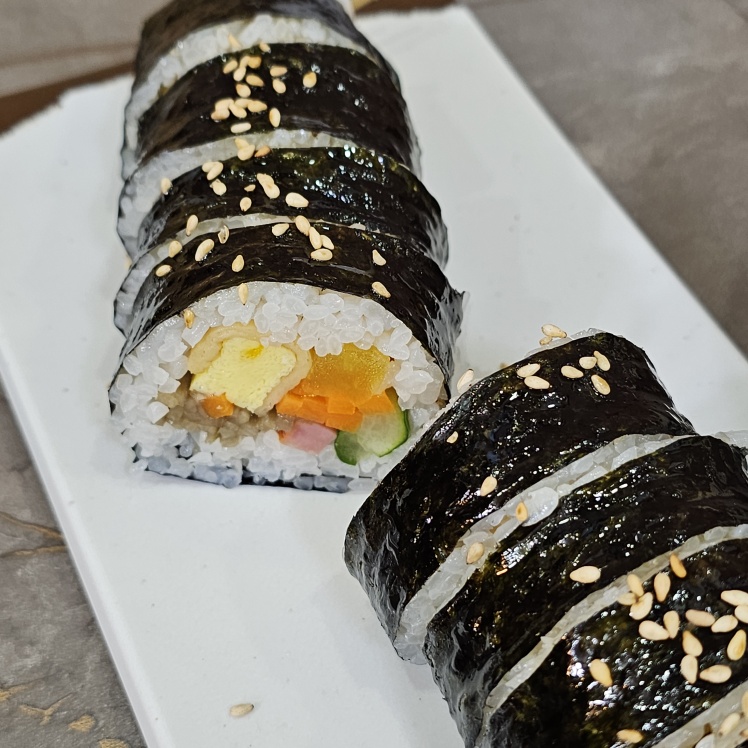 Jongrogimbap (종로김밥) 2