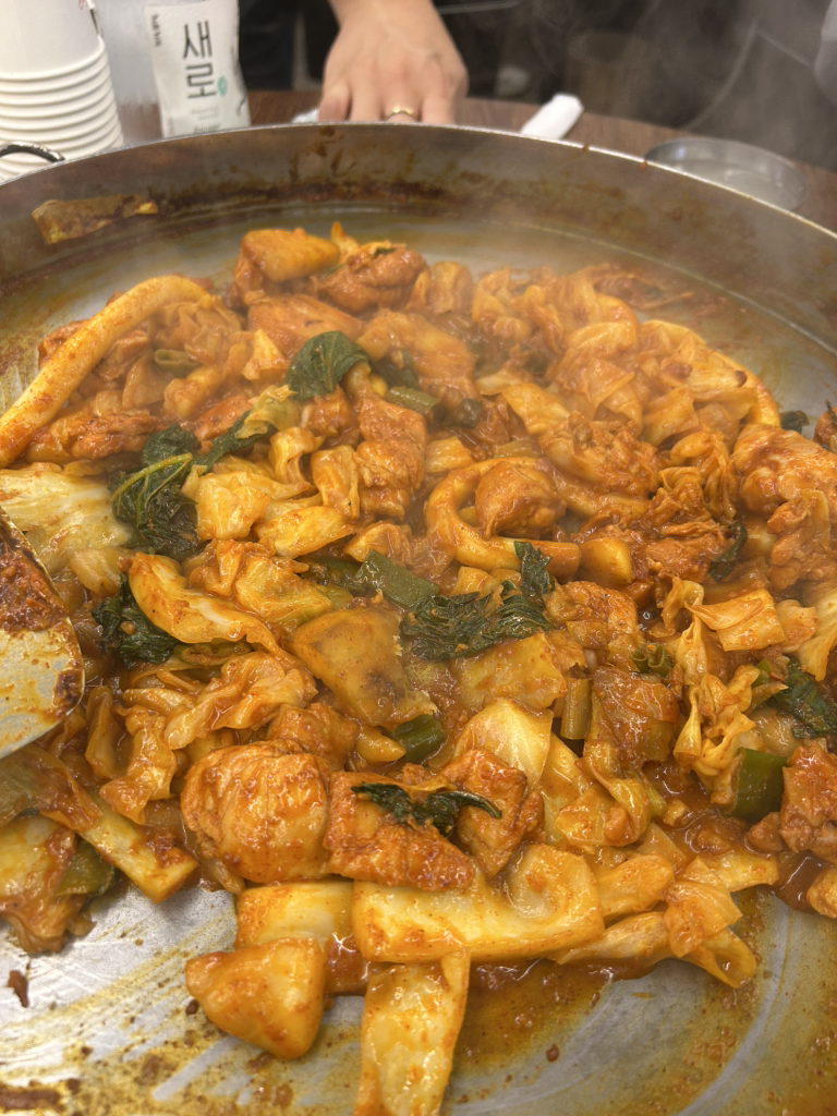 Chuncheongol dakgalbi (춘천골 닭갈비) 1