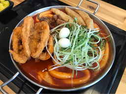 청년다방 신촌점 사진 2