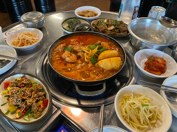 정정아식당 신촌직영점 대표 사진
