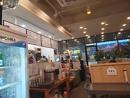 셀리하우스 4