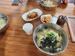 Injekalguksu (인제칼국수) 1