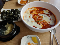 동대문엽기떡볶이 동부이촌점 사진 3