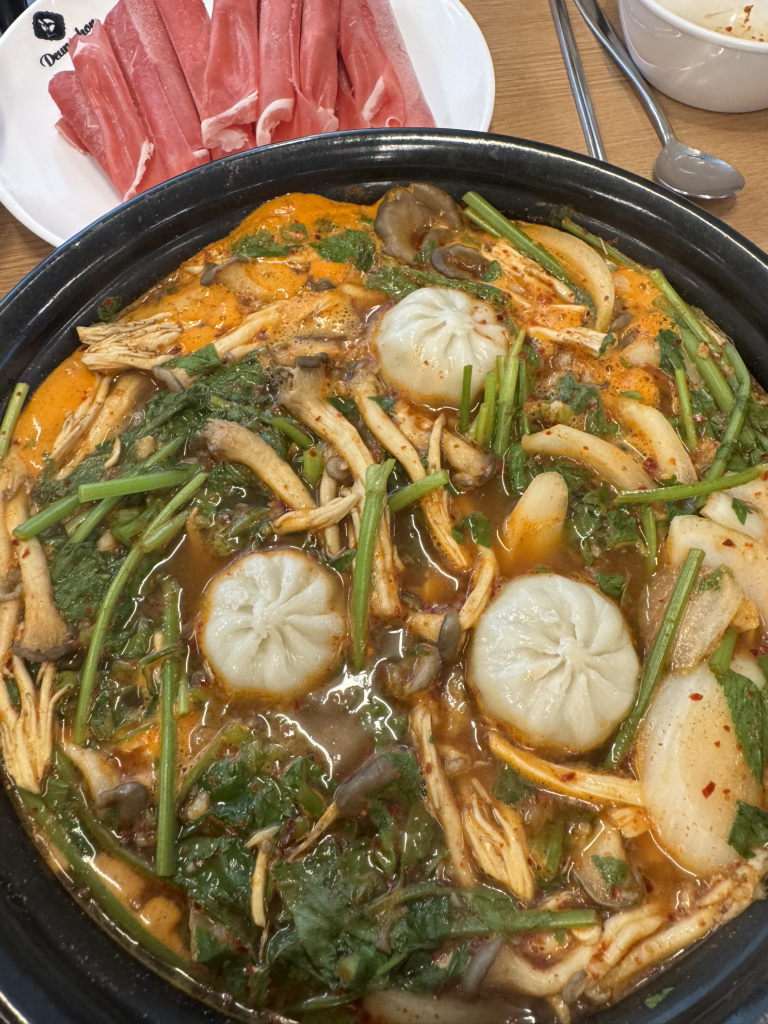등촌샤브칼국수 상암점 1