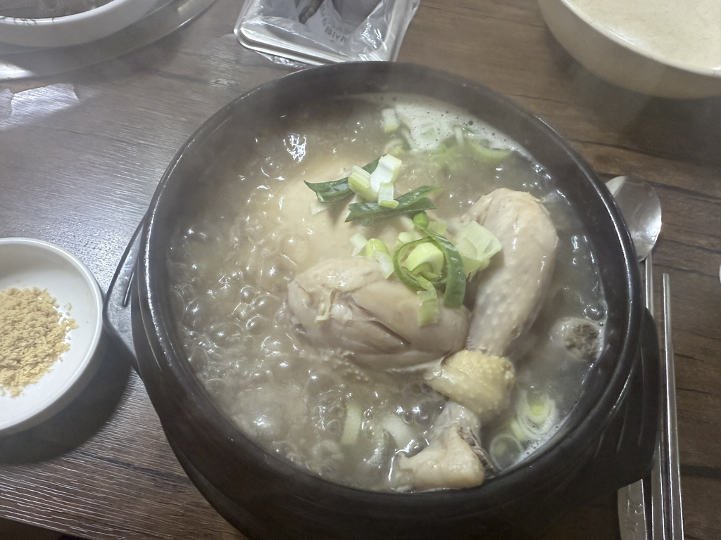Yeonsanmatjipgadeun (연산맛집가든) 3