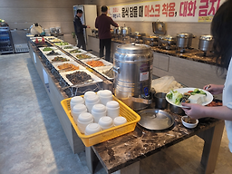 고향정한식뷔페 6