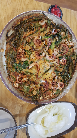 Gapsikinechakhannakji (갑식이네착한낙지) 3