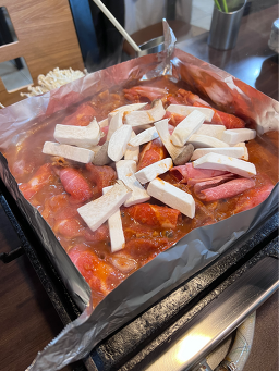 동산회관, 이디야 1