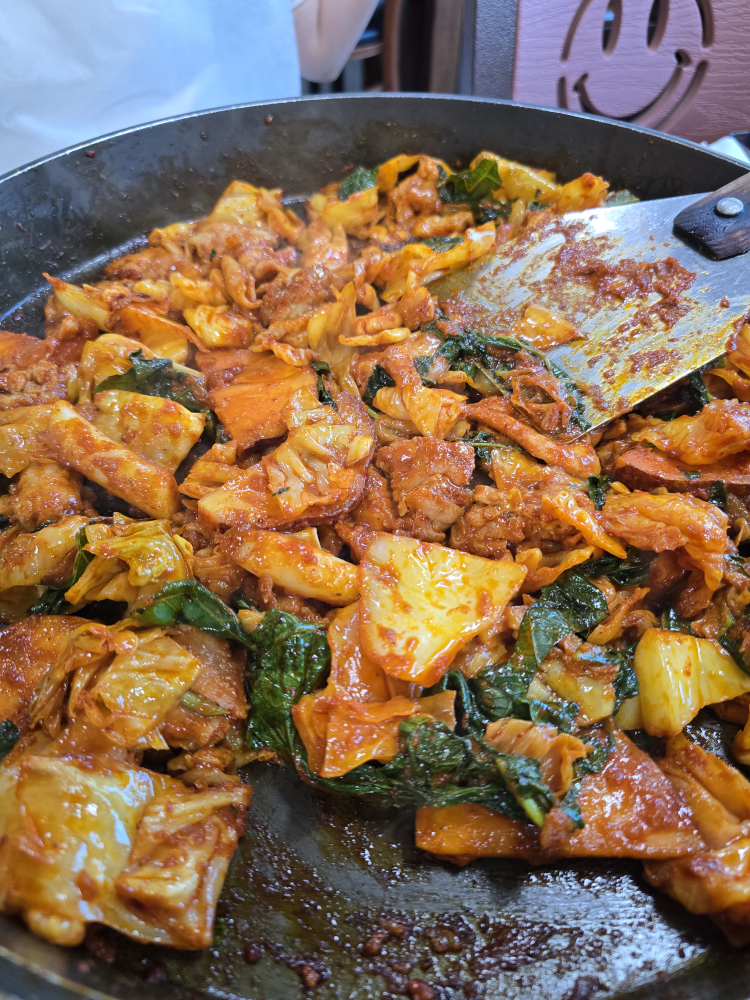 Chuncheondakgalbi (춘천닭갈비) 2