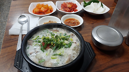 영일왕족발순대국 대표 사진