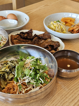 Damyangjamaeguksu (담양자매국수) 1