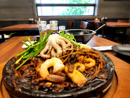 Gachangdoljjajang (가창돌짜장) 1