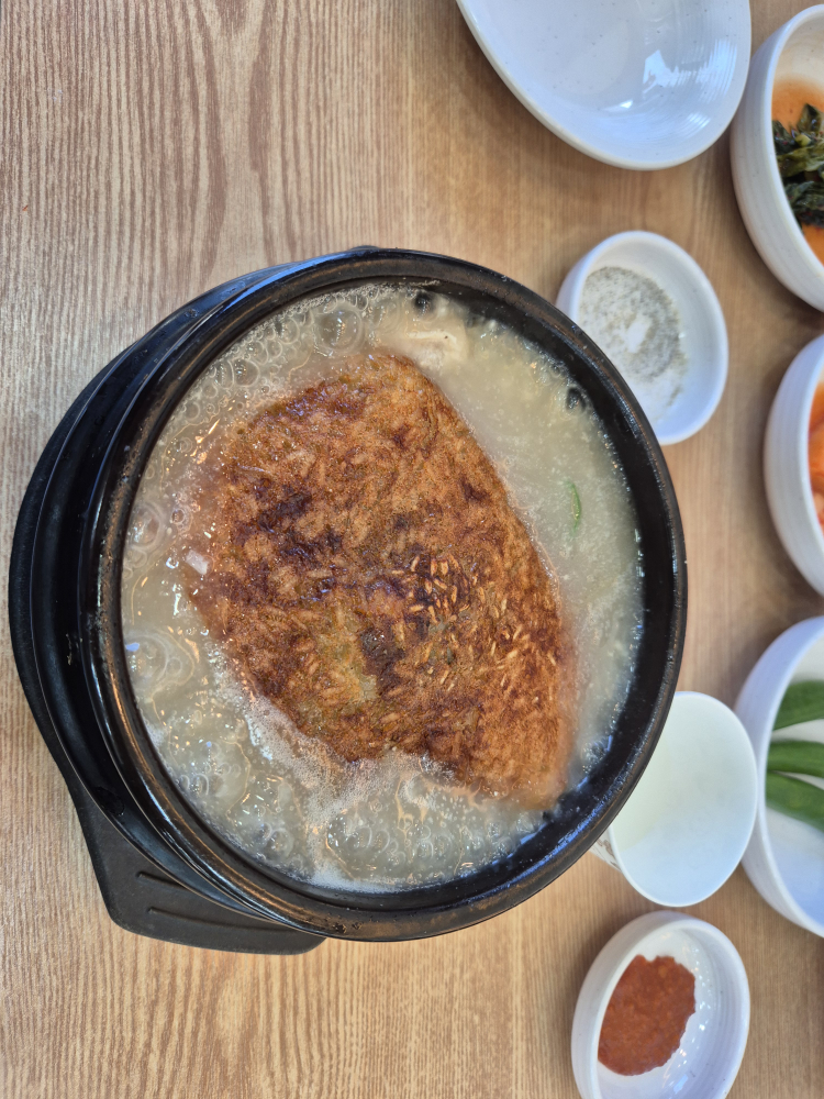 이우철한방누룽지삼계탕 5