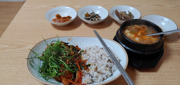 신촌밥상 사진 6