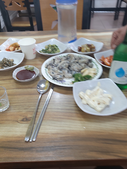 Dolsotsundubu (돌솥순두부) 2
