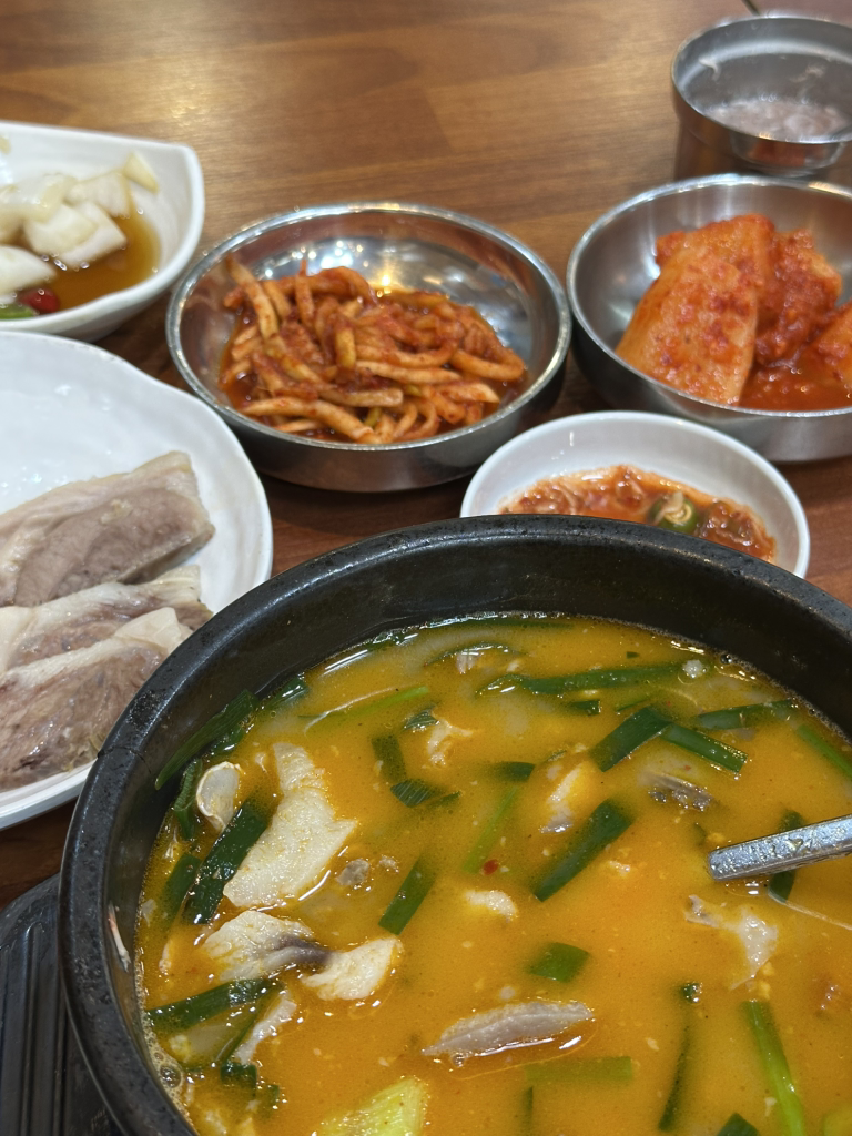 신의주찹쌀순대 광화문점 대표 사진