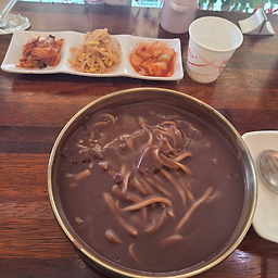Haengbokhansiktak 2
