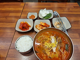 Jobangseolreongtang (조방설렁탕) 2