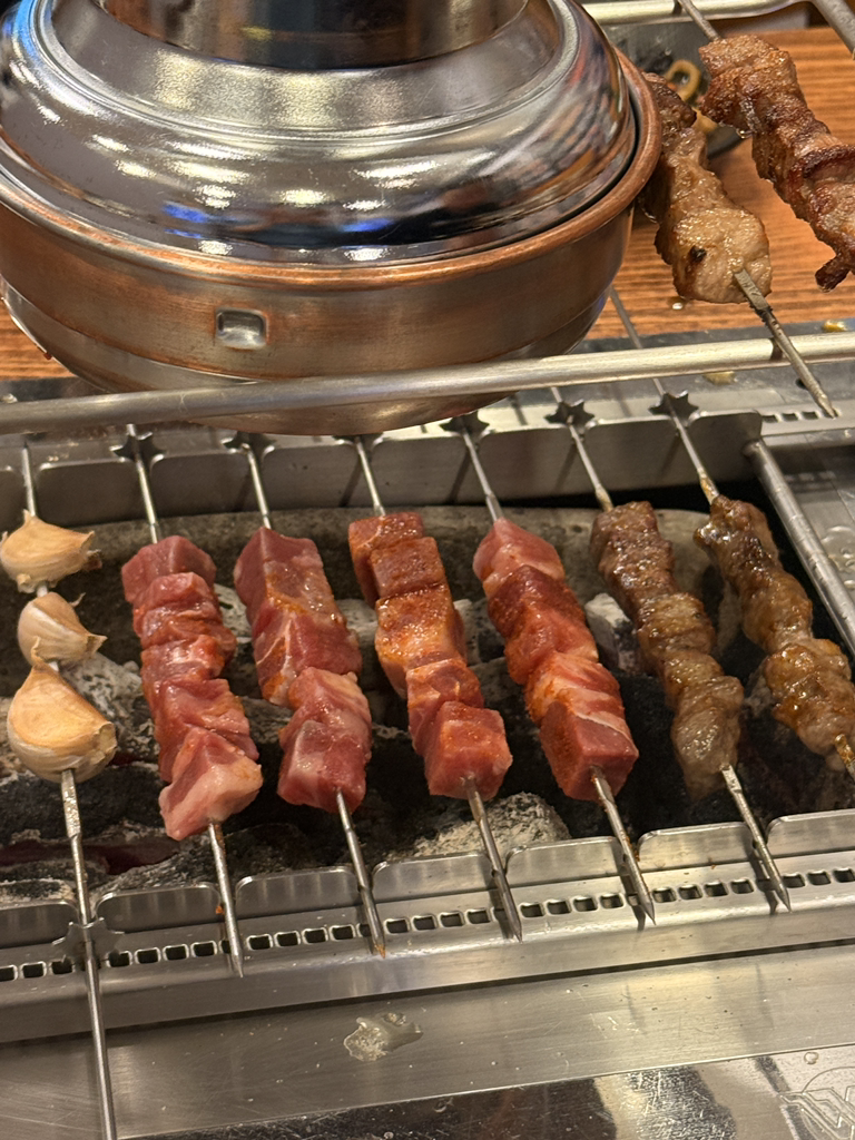 로얄양꼬치&막국수 사진 3