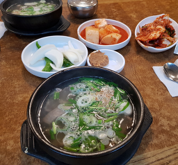 Yangrimgolnajugomtang (양림골나주곰탕) 1