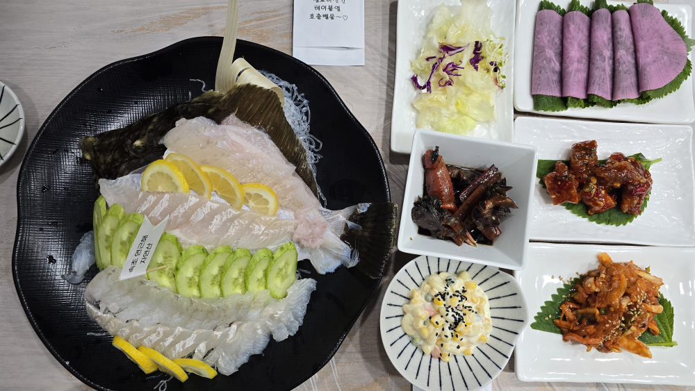 Myeongseonggejjim (명성게찜) 3