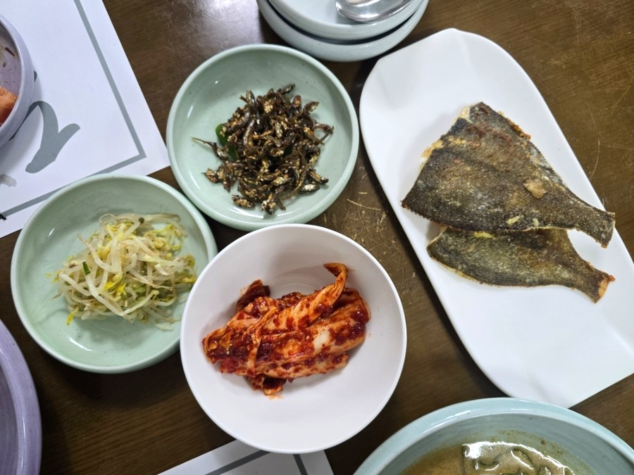 Deulkkothanjeongsik (들꽃한정식) 1
