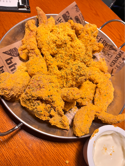 BHC치킨 충무로역점 사진 2