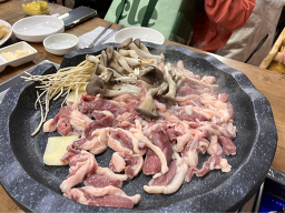 Gangnaruyuhwangori (강나루유황오리) 1